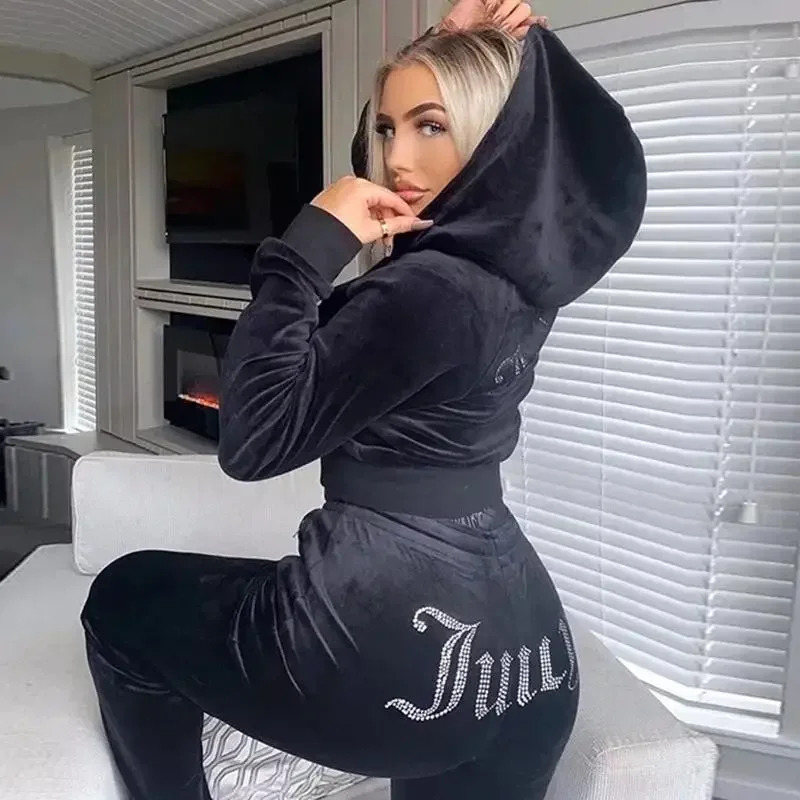 Winter Clothing Online - بدلة رياضية شتوية جديدة لعام 2025