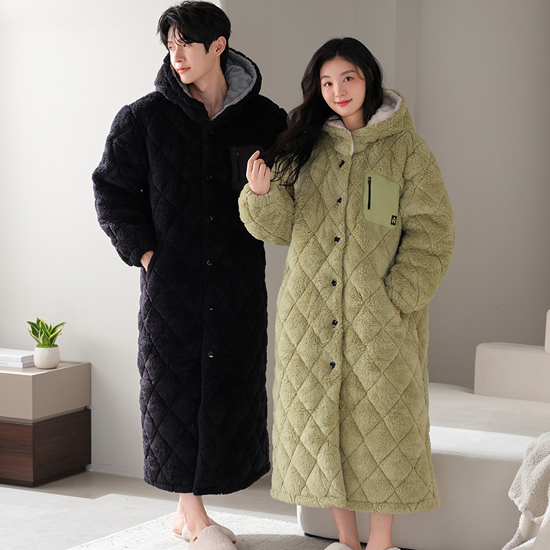 الشتاء زوجين رداء مقنعين منامة - مراجعة Winter Clothing Layers وسعره